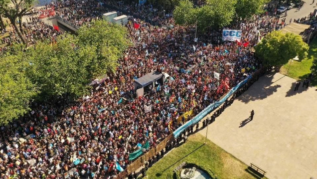imagen Julieta Lavarello: "Los políticos saben que es un delito modificar la 7722"