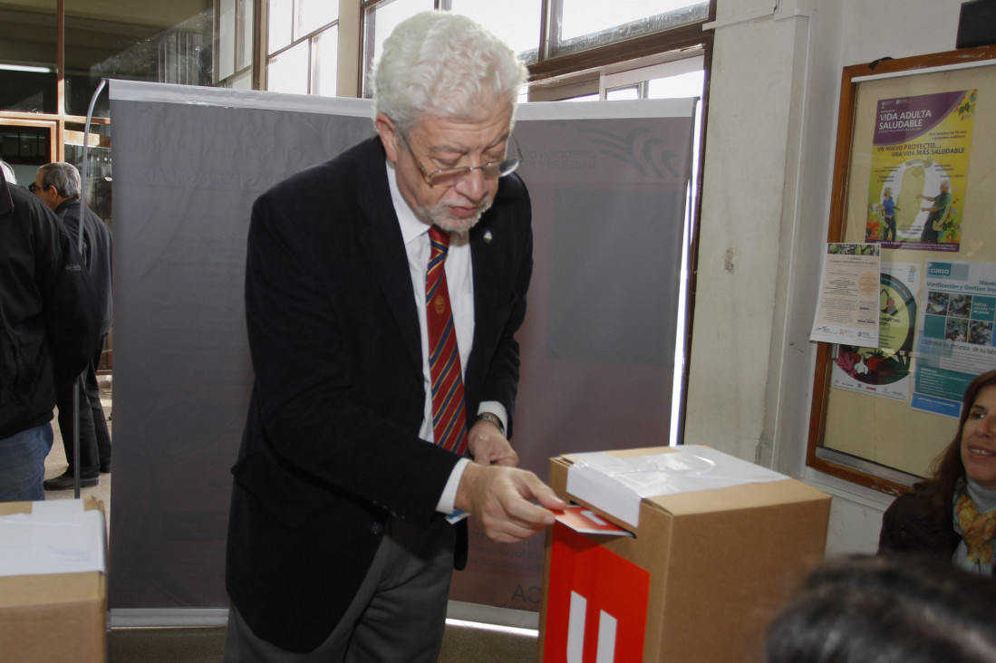 imagen Arturo Somoza y un balance de las pasadas Elecciones UNCuyo 2014
