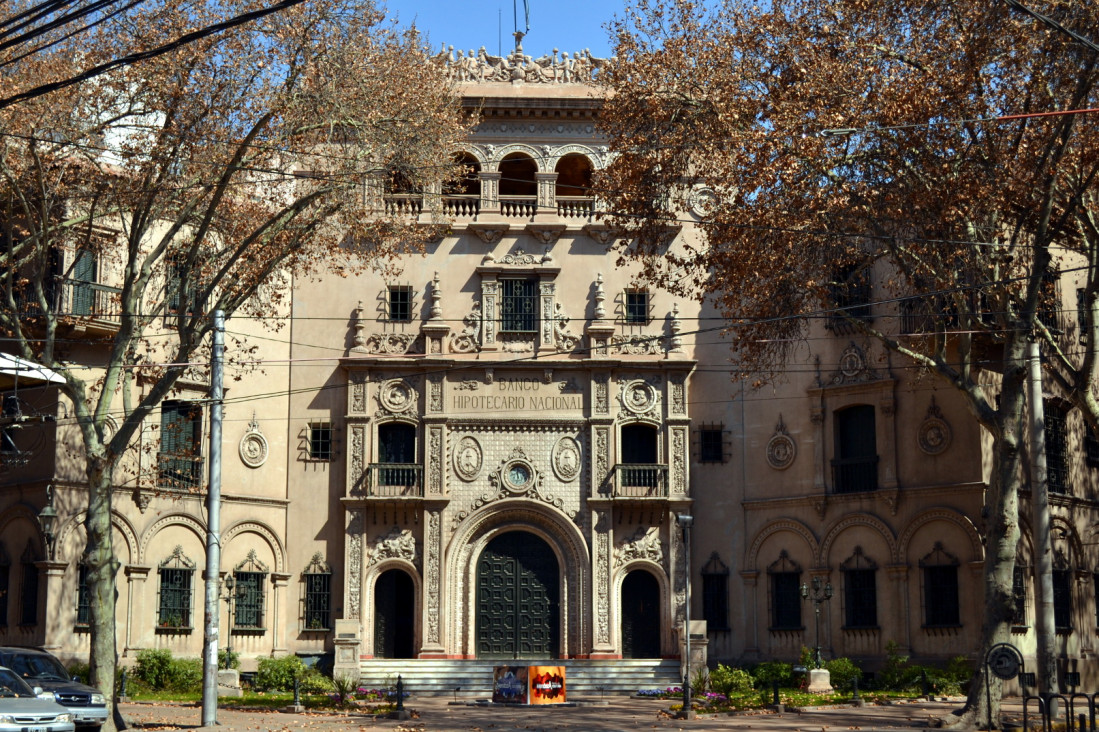 imagen Reclaman sobre el rango de secretaria de la cartera de Cultura