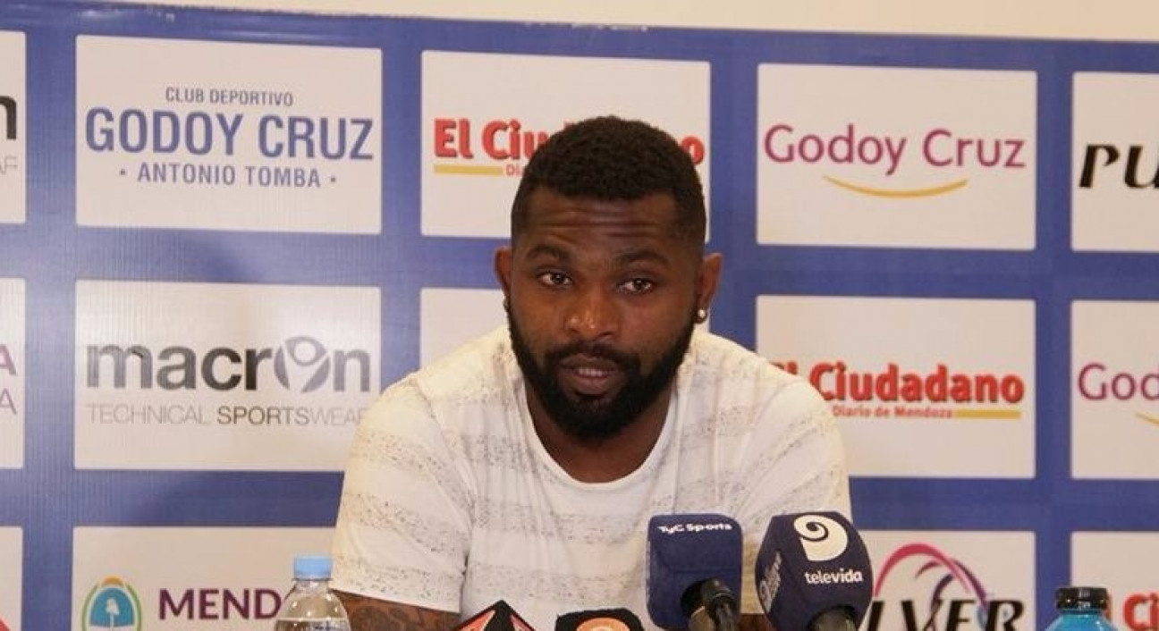 imagen Santiago García: "Cuando arrancó el torneo no pensábamos estar en esta situación"