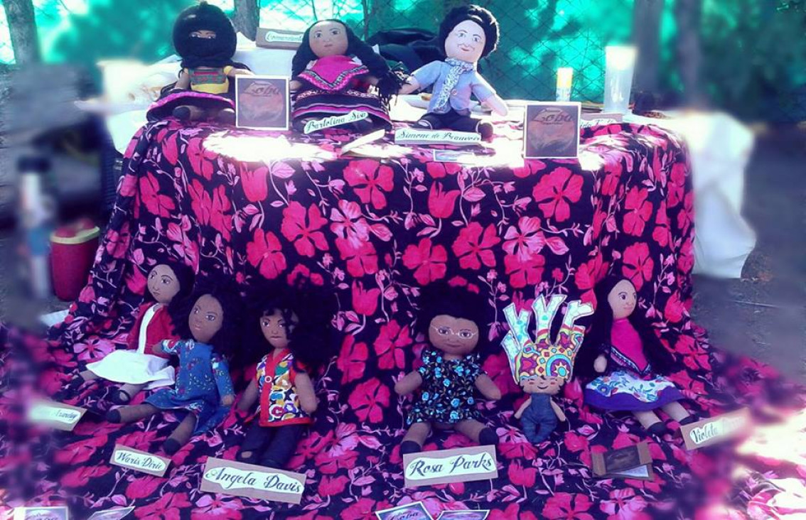 imagen Diseñan muñecas de tela inspiradas en mujeres que hicieron historia 