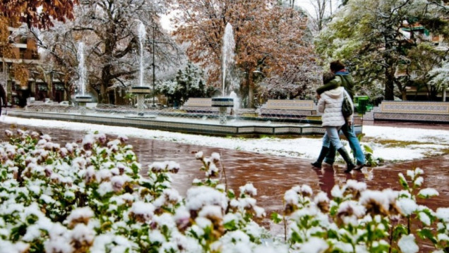 imagen Cómo seguirá el tiempo en Mendoza luego de la ola polar