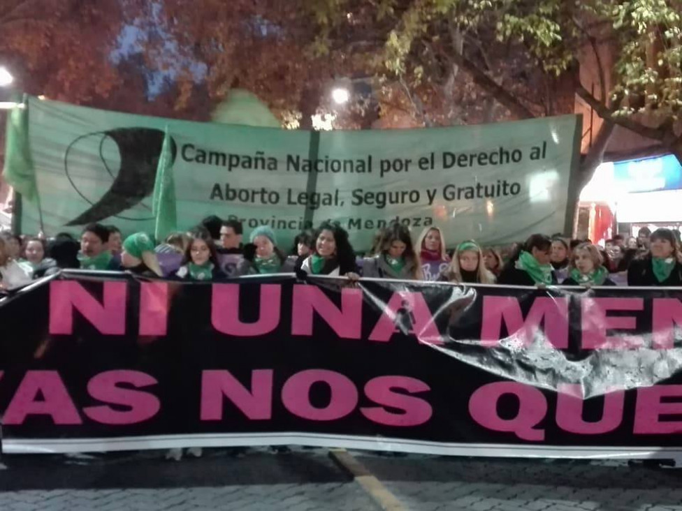 imagen #NiUnaMenos: feminismo organizado 