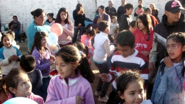 imagen Donación de juguetes en el Barrio La Favorita
