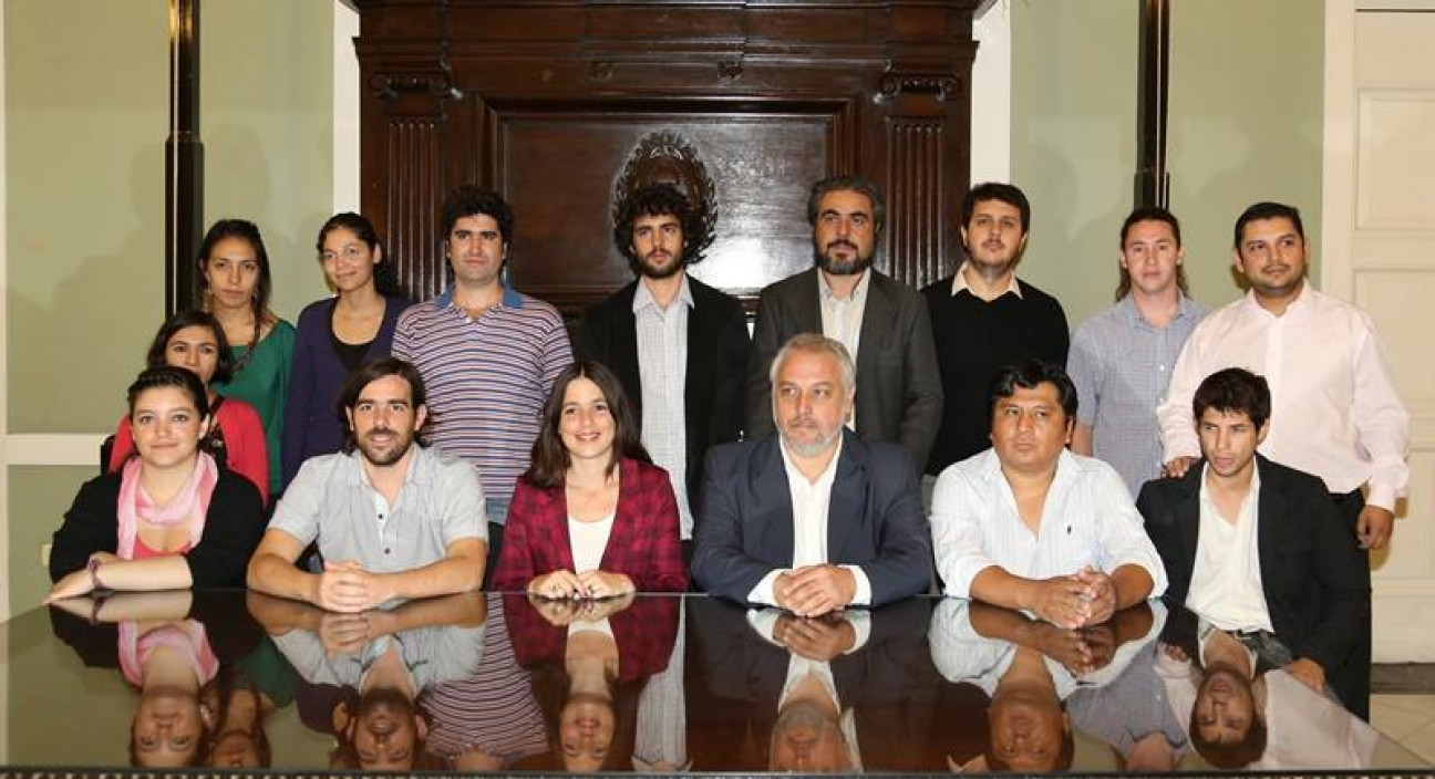 imagen El FIT presentó a sus precandidatos en toda la provincia