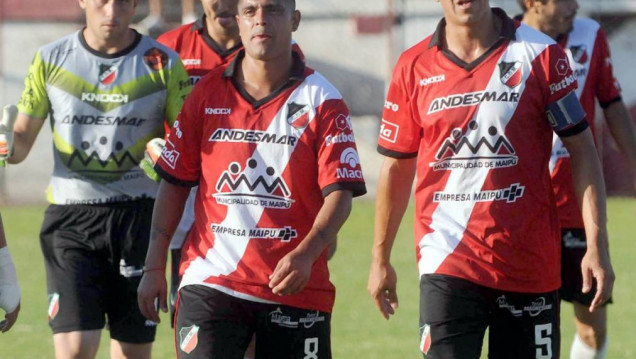 imagen Oscar Amaya: "No pensamos en el descenso"