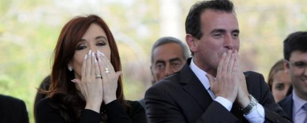 imagen Cristina recibirá a gobernadores de provincias petroleras para discutir la Ley de Hidrocarburos