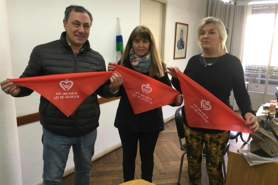 imagen El pañuelo rojo también tiene su causa