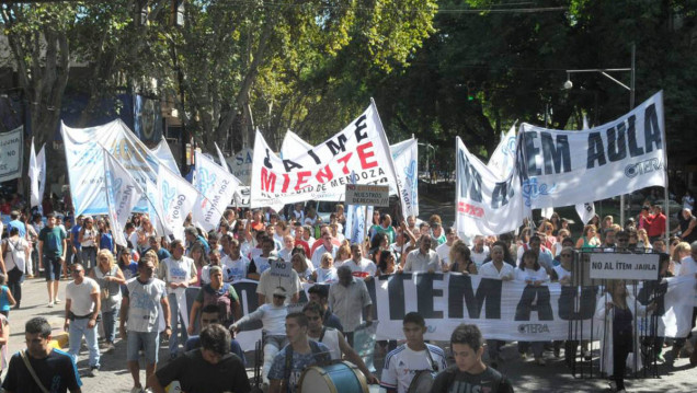 imagen Balances en la segunda jornada de paro nacional docente