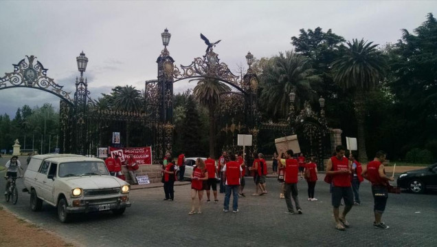 imagen Periodistas de Diario Uno realizaron medidas ante el despido de trabajadores