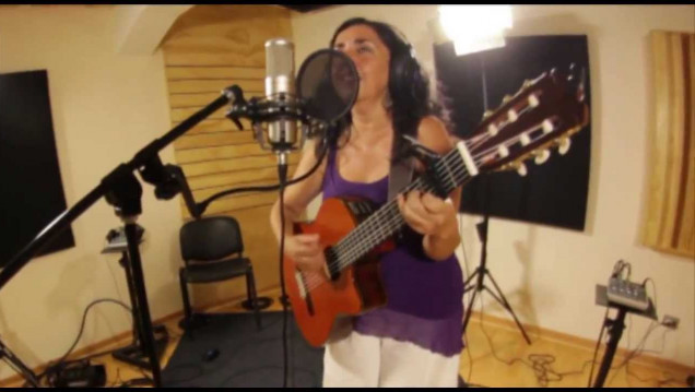imagen Concha Laborde: "Escribimos canciones para Violeta Parra"