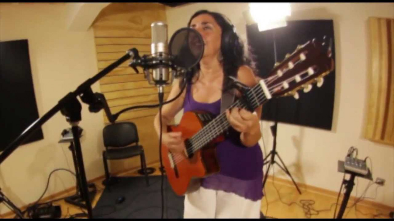 imagen Concha Laborde: "Escribimos canciones para Violeta Parra"
