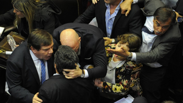 imagen Recinto caliente: para Borsani, algunos diputados "fueron a voltear la sesión"