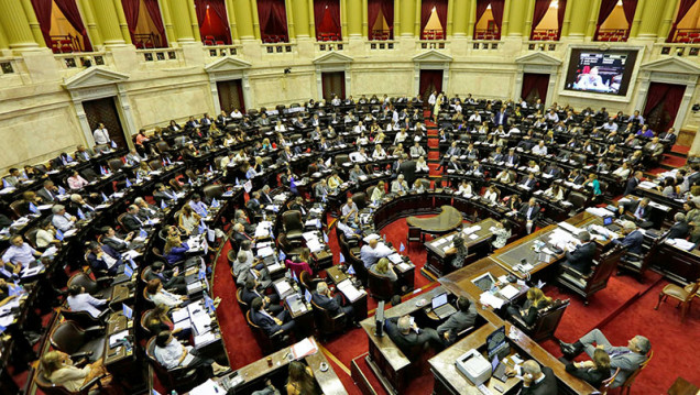 imagen Proponen un comité para frenar los efectos de la megadevaluación