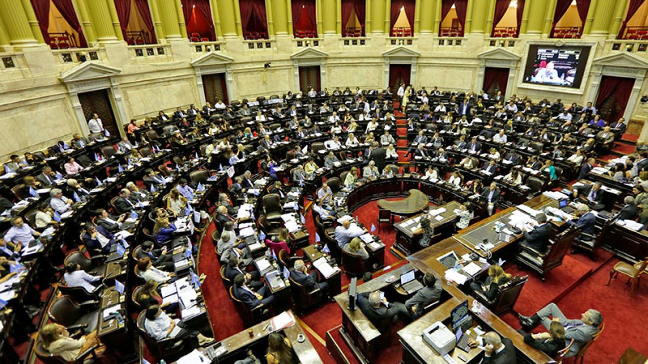 imagen Proponen un comité para frenar los efectos de la megadevaluación