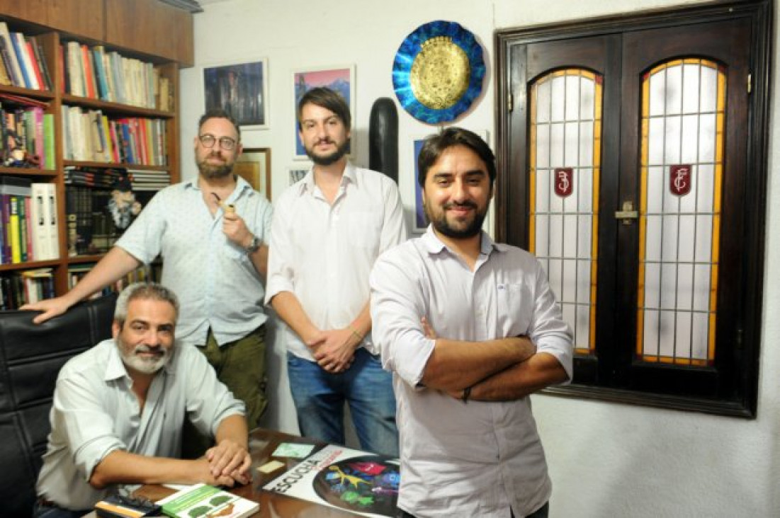 imagen Chamanes dictan curso de posgrado en la Universidad Nacional de Rosario
