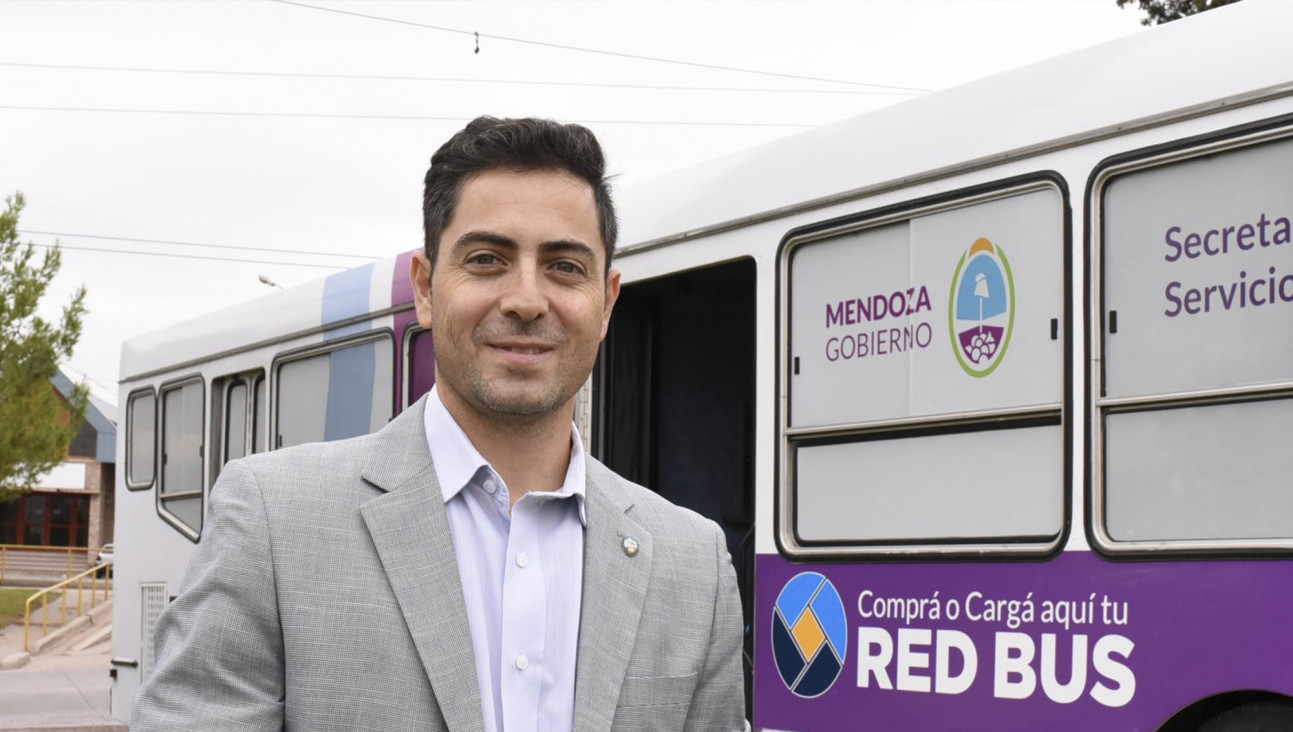 imagen Rodrigo Olmedo: "El deporte es el complemento ideal para el desarrollo académico"