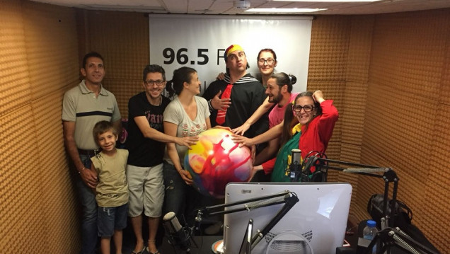 imagen Los personajes del Chavo del 8 visitaron Radio Universidad