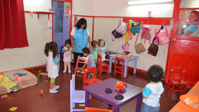 imagen Sala de tres años obligatoria: Esta medida no es una instancia de conocimiento, si no una instancia de desarrollo socioemocional 