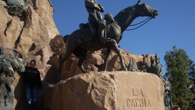 imagen Con peras y manzanas: la historia de los "cazadores" ingleses que ayudaron a San Martín a libertar Chile y Perú