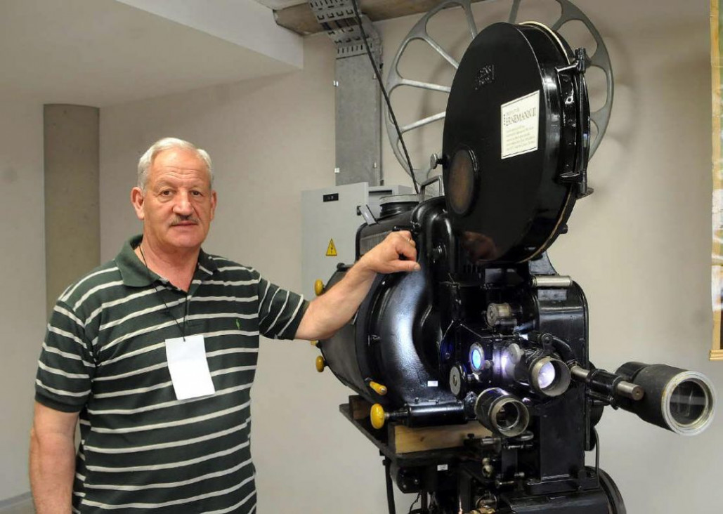 imagen ANTONIO SANDRI: "QUIERO QUE MENDOZA TENGA UN MUSEO DEL CINE"