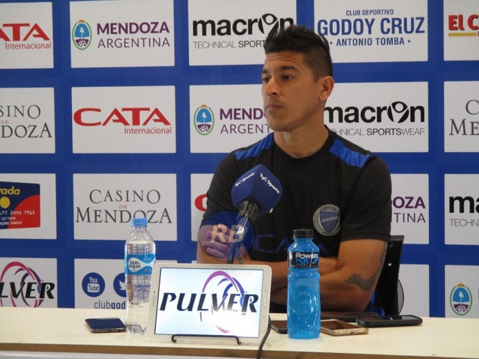 imagen Walter Serrano: "Uno se ilusiona con pelear el campeonato"