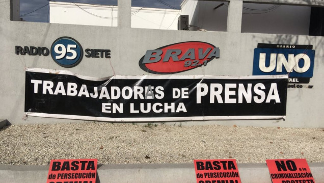 imagen Repudio a los "retiros voluntarios" del Grupo América en Mendoza