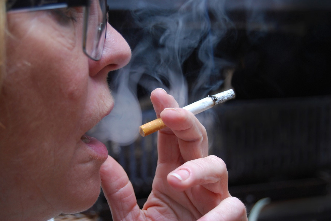 imagen Meta humo