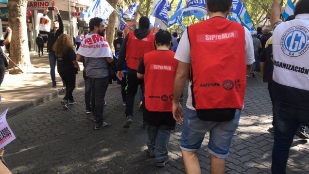 imagen Gremios de prensa rechazan el 15 % de aumento ofrecido por las empresas