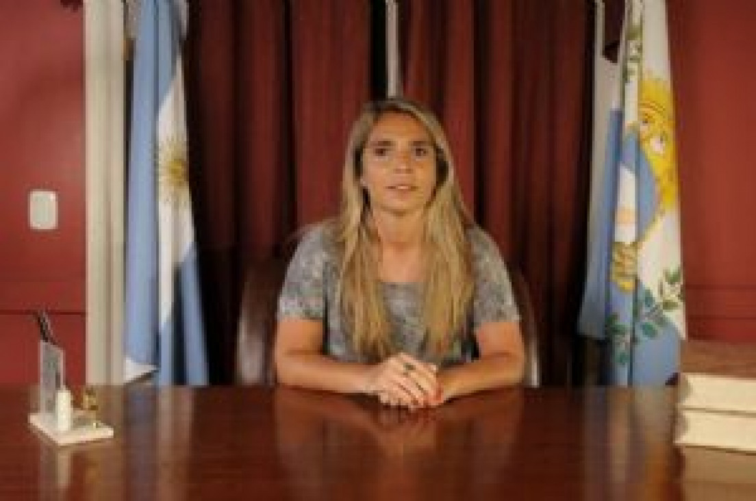 imagen Café Universidad - Fractura del bloque radical en el senado provincial - Milagros Suárez