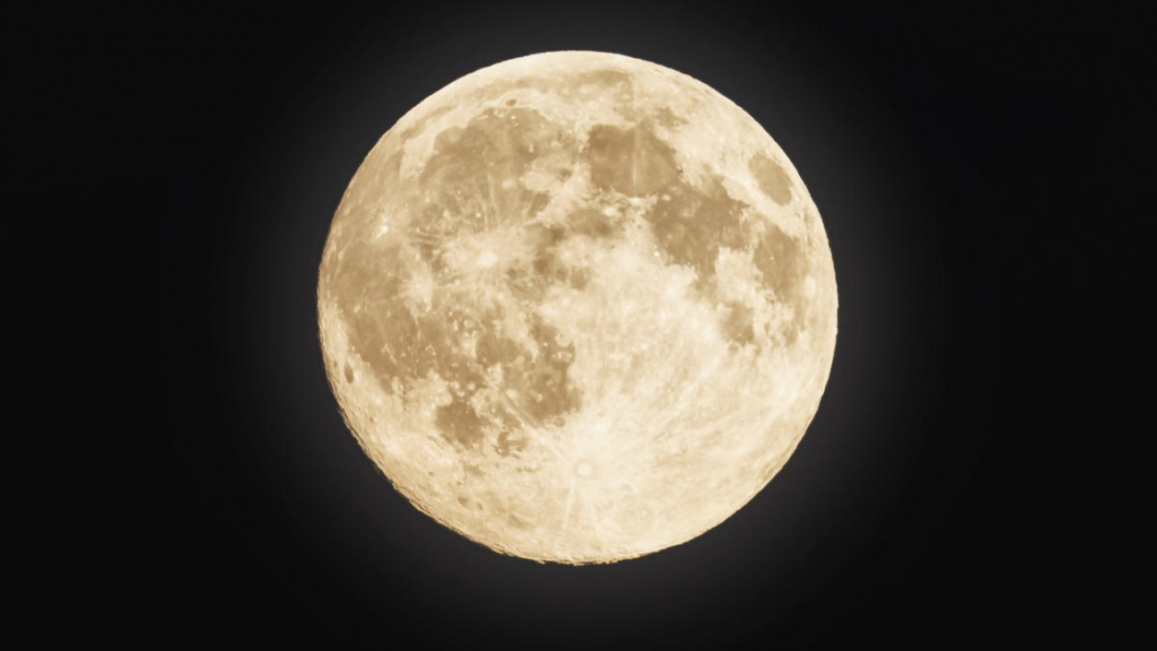 imagen Superluna: mitos y verdades del evento que se vivió en las últimas horas 