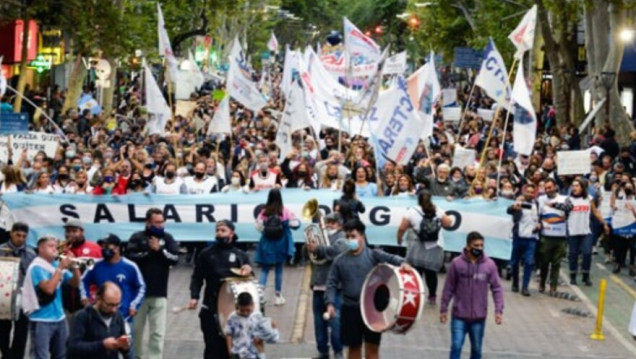 imagen Carina Sedano: "Se multiplicó la participación de los delegados escolares en los plenarios"