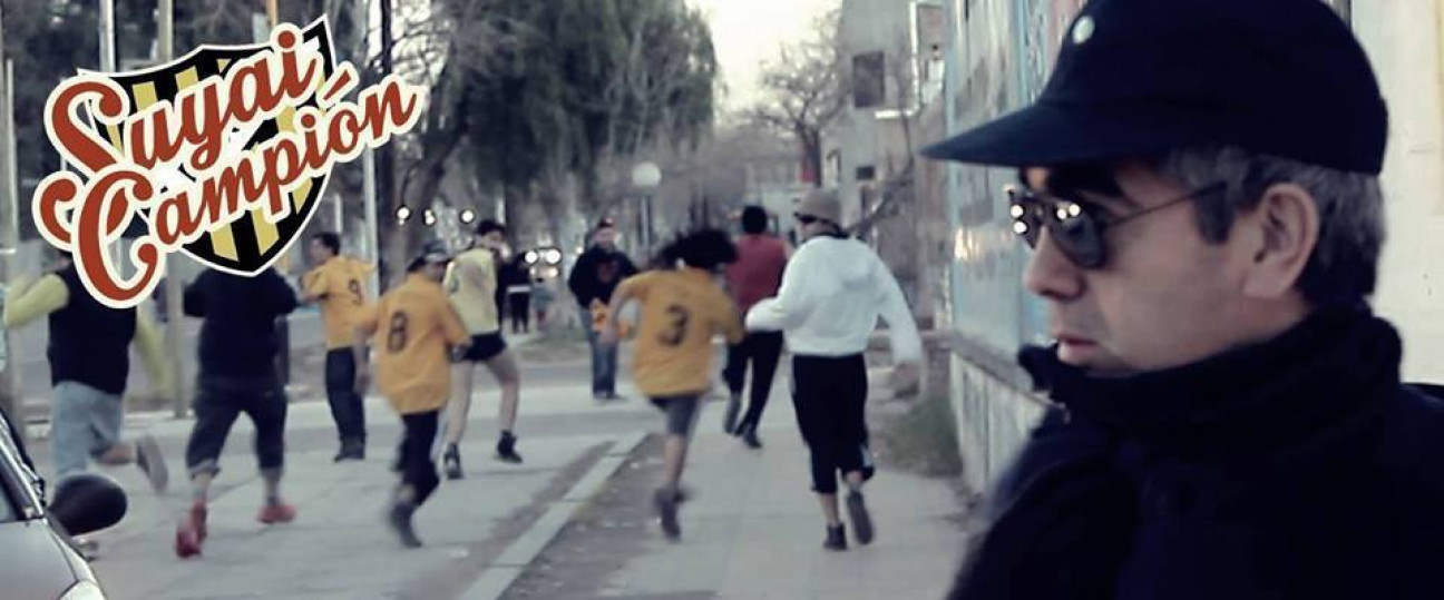 imagen La magia del teatro se mezcla con la del fútbol 
