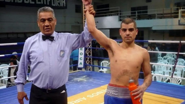 imagen Brizuela combate en Inglaterra