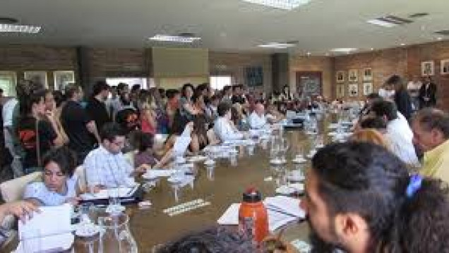 imagen Comisión Terrenos de la Universidad rechazó propuesta de Vila