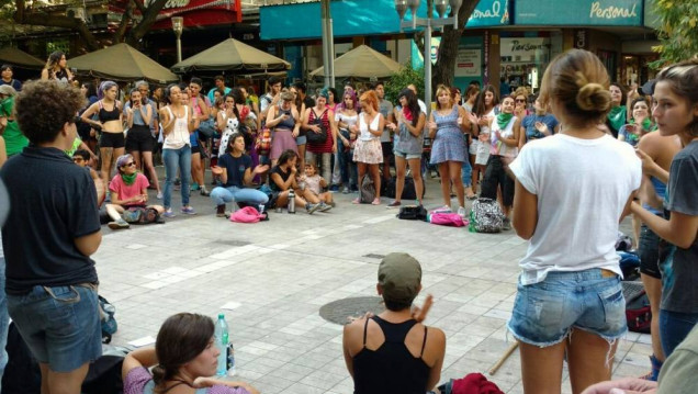 imagen Lo que dejó el tetazo: "Una marcha no sólo es exitosa por la cantidad de manifestantes"