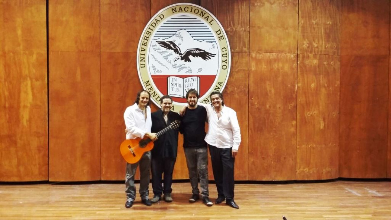 imagen Tocaores, flamenco en la Nave Cultural