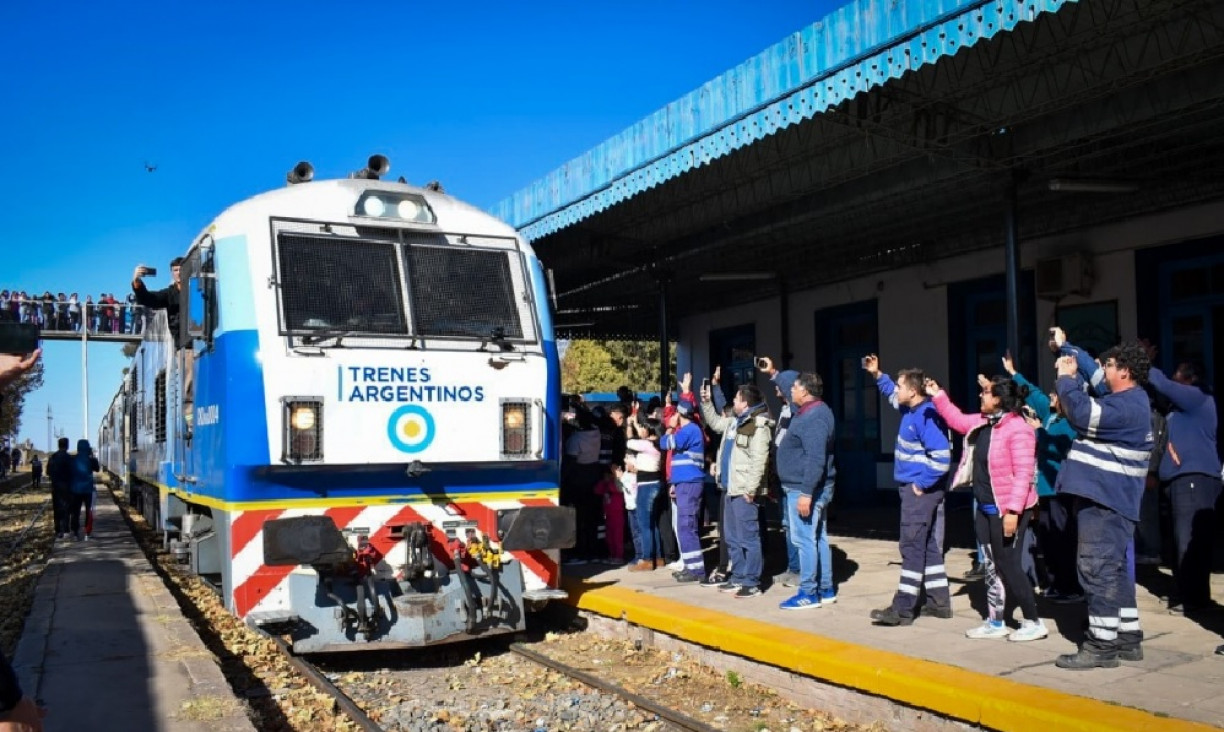 imagen Evalúan el estado de vías y estaciones para hacer realidad la vuelta del tren a Mendoza