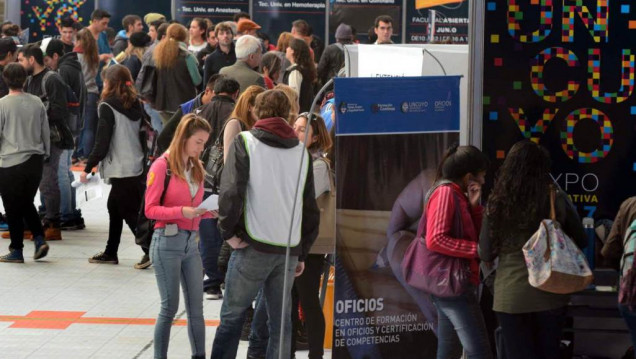 imagen Expo Educativa: tan sólo el primer día la visitaron 20 mil jóvenes