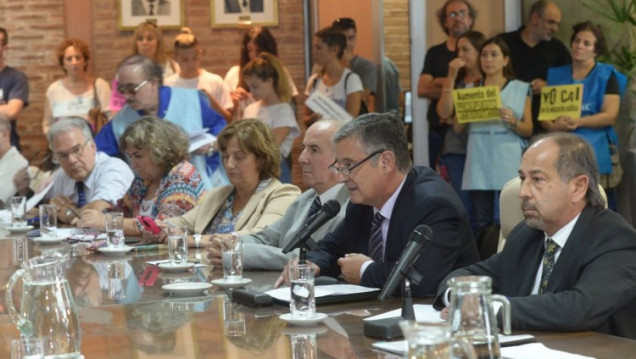 imagen Descuento a docentes de la UNCUYO: Fadiunc evalúa una presentación legal