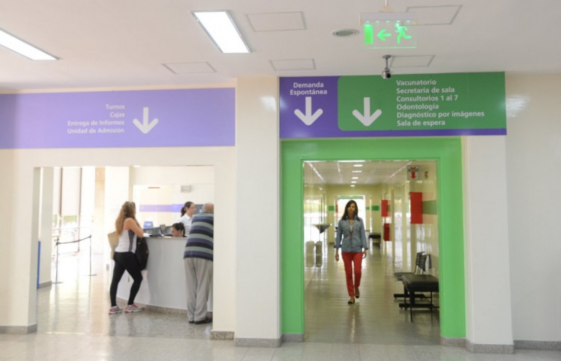 imagen Refuerzo de la vacuna COVID-19: "El hospital Universitario siempre tiene disponibilidad de vacunas"