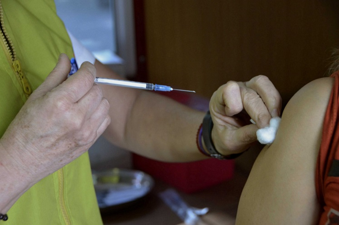 imagen Vacunaran gratuitamente para prevenir la hepatitis B