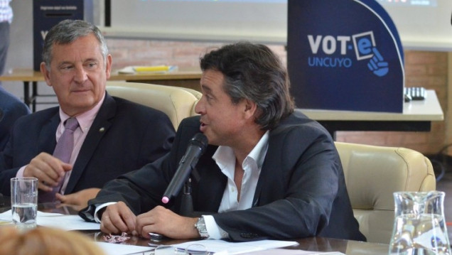 imagen Víctor Ibañez: "El cambio en el sistema de elección fue un hecho histórico para la UNCUYO"