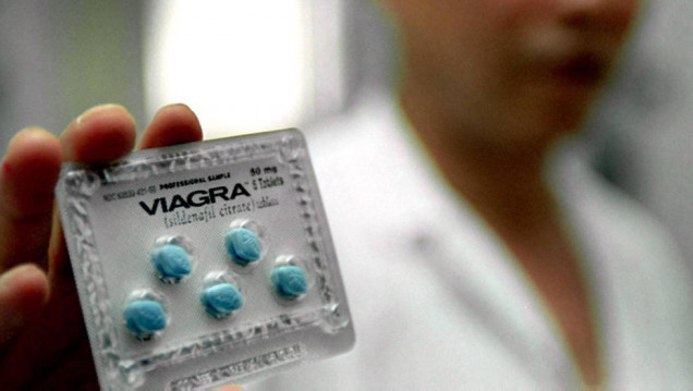 imagen A 20 años de la aparición de la pastilla azul que cambió la vida sexual