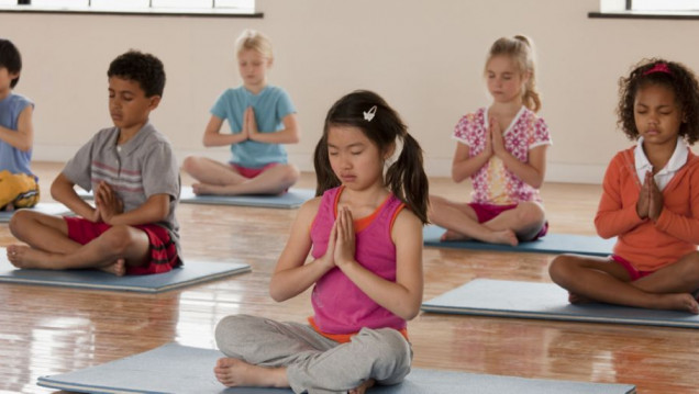 imagen Aprender a enseñar yoga a niños y niñas