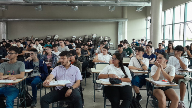 imagen ¿Qué capacitaciones puedo hacer con el aval del ITU-UNCUYO en este 2025?