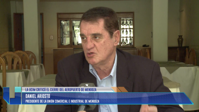 imagen Cierre del aeropuerto: "Lo que nos han hecho es una maldad"