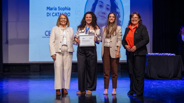imagen Investigadora del Conicet Mendoza recibió el premio "Jóvenes Mendocinos Destacados" 