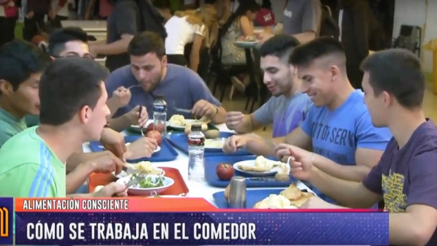 imagen Así se trabaja en el comedor de la UNCUYO