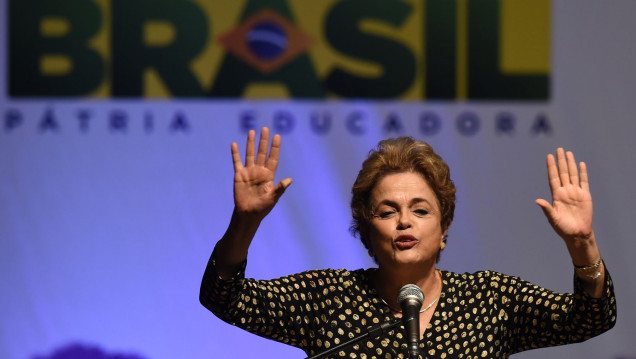 imagen El Senado brasileño sesiona por el futuro de Dilma